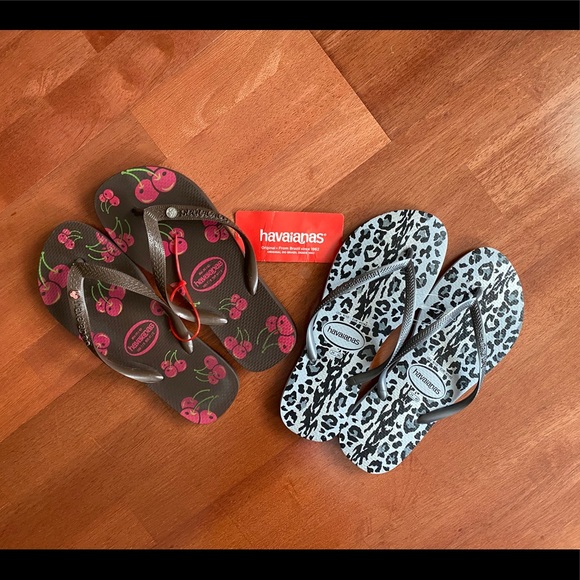 NEW! HAVAIANAS FLIP FLOPS, 2 PAIRS - Picture 1 of 7